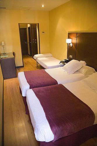 Triple Room,12385746:JPEG